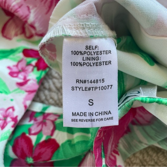 CityLux Cropped Floral Blouse Size S - Picture 12 of 16